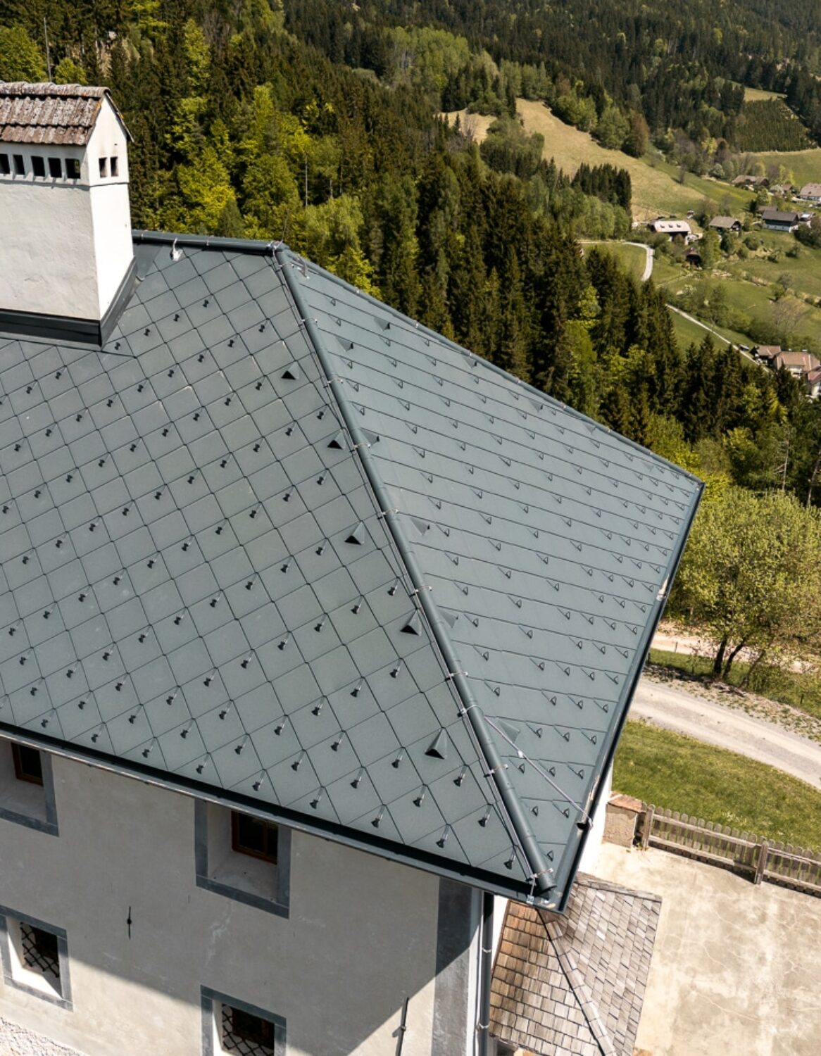 FIGO Raute Dach Bichlkirche Stockenboi